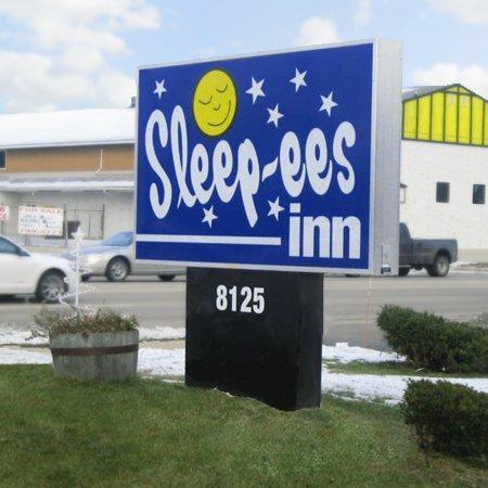 Sleep-Ees Inn, Saginaw & Frankenmuth Exteriör bild